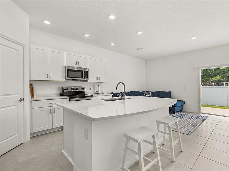 3575 Landing Net Dr — Photo 3
