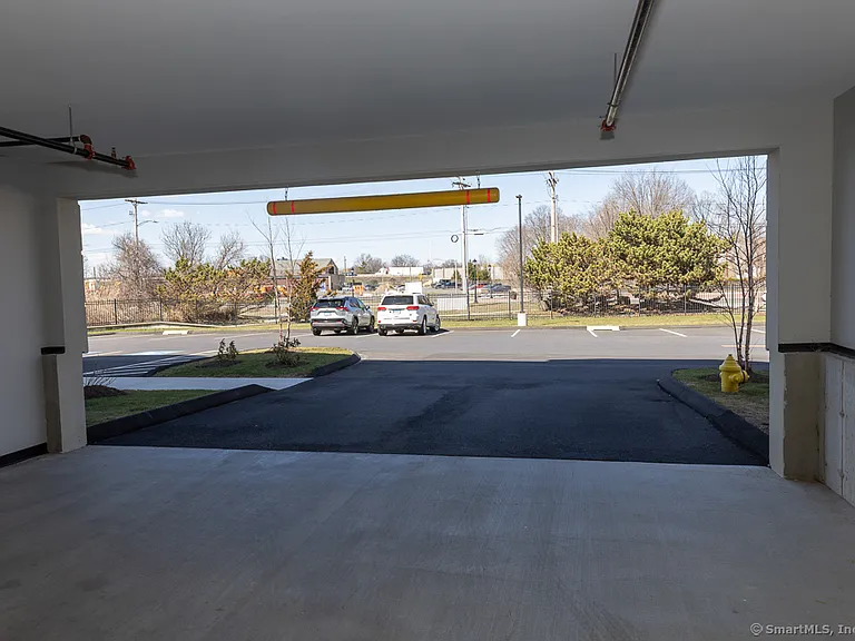 300 Harbour Close #B-34 — Photo 30