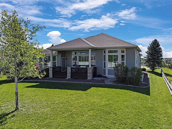 3rd image of 1095 Bramblewood Drive