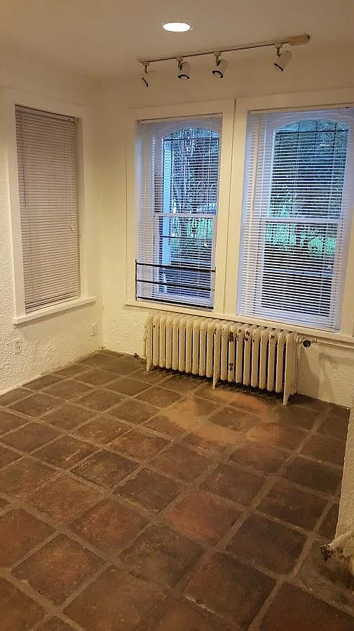 1006 S Carolina Ave SE Apt BASEMENT, Washington, DC 20003 HotPads