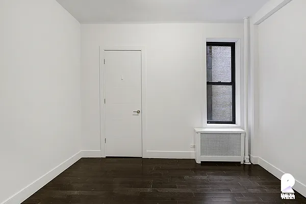 Rented by REZI | media 39