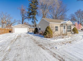 W1060 Golden Glow ROAD, Genoa City, WI 53128