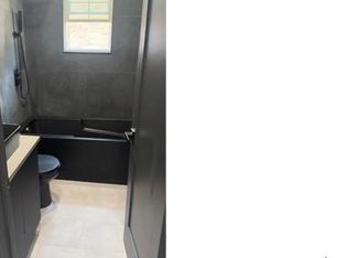 13911 Linden Blvd #1, Jamaica, NY 11436