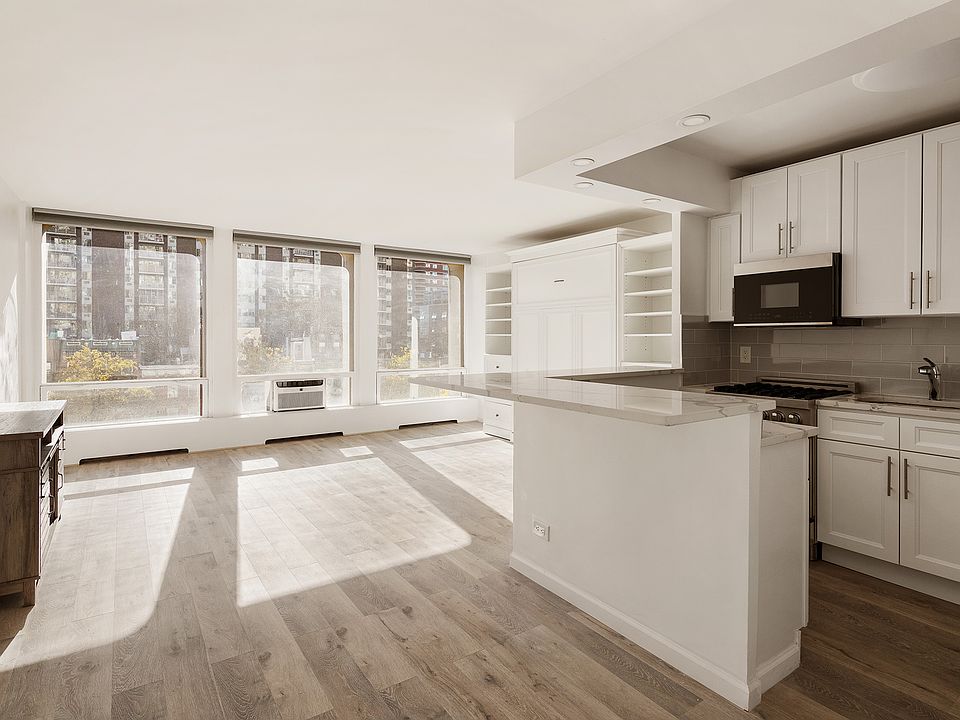 1st image of 333 E 30th St APT 6E