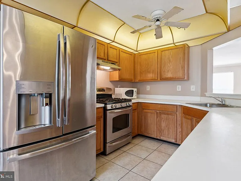 10763 Esprit Pl — Photo 13