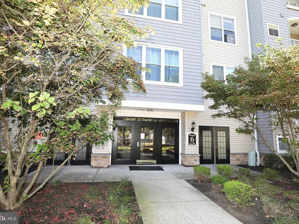 611 Masterson Ct, Trenton, NJ 08618