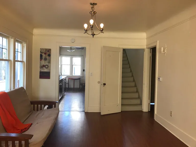 2401 Boylston Ave E #4 — Photo 23