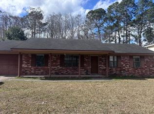 1002 Varnedoe St, Hinesville, GA 31313