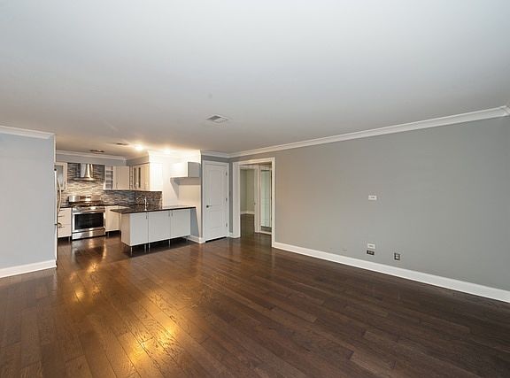 5th image of 9146 Grand Ave APT 1NE
