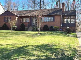 9005 Spring Ave, Lanham, MD 20706