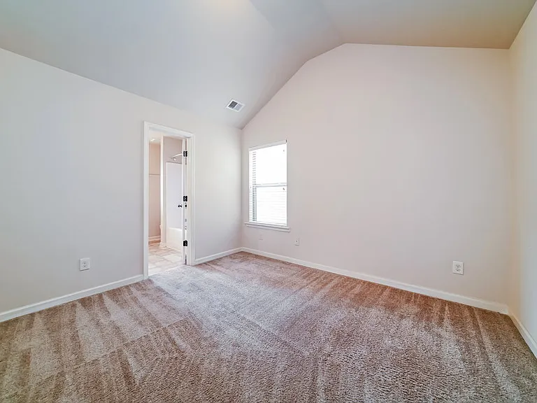 129 Covington Ter — Photo 11