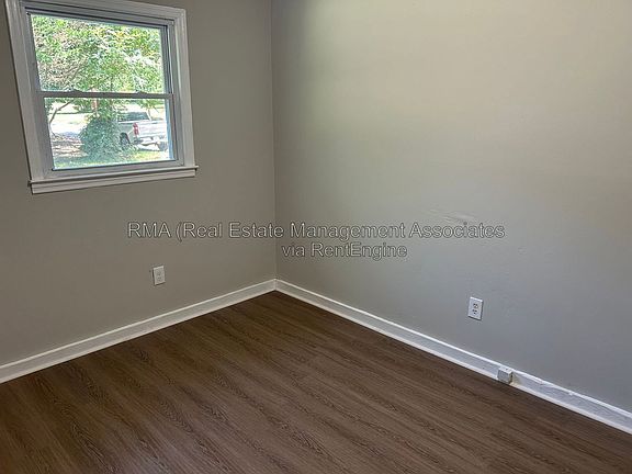 4th image of 523 E Central Ave