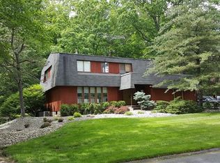 58 Tamarack Ln, Pomona, NY 10970