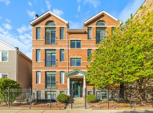 2106 W Erie St #1E, Chicago, IL 60612
