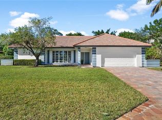 439 Palm River Blvd, Naples, FL 34110