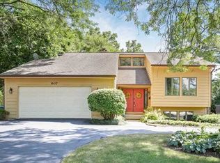 607 Marion Ave, St Charles, IL 60174