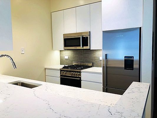 1st image of 305 E 63rd St APT 6N
