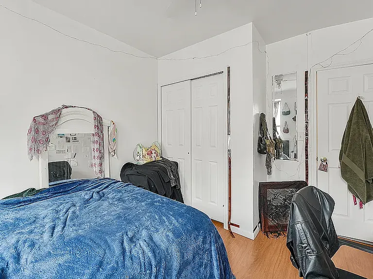 124 Mott St #23 — Photo 2