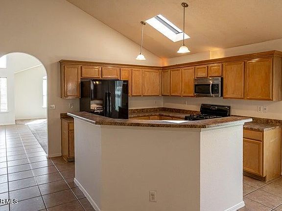 5th image of 12273 Holy Springs Ct