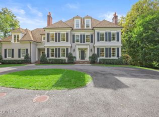 33 Hill Rd, Greenwich, CT 06830