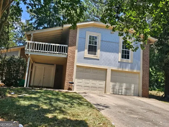 5784 Albans Cir, Lithonia, GA 30058