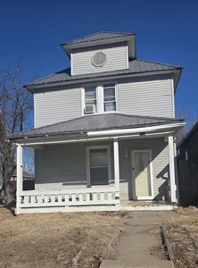 850 11th Ave S, Clinton, IA, 52732