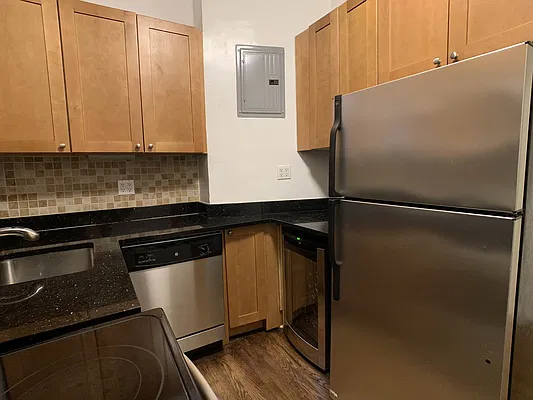 Rented by Tourma Realty LLC | media 52