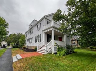 8 Middlesex St #1, Wellesley, MA 02482