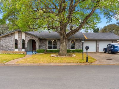 813 Lake, Kerrville, TX, 78028