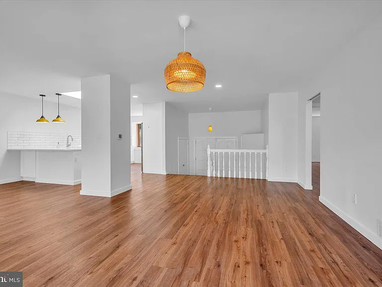 26 Forest Hill Dr — Photo 14