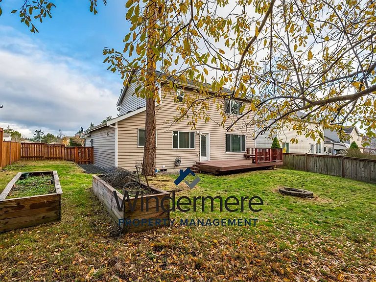 1134 NW Redwing Dr — Photo 26
