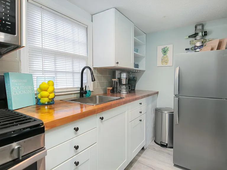 3 Oliver Ct #B — Photo 12