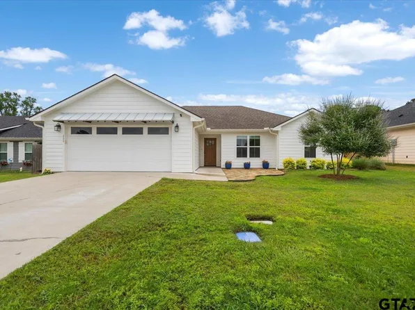 111 Lainey Ln, Mineola, TX 75773