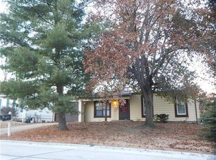 407 Wild Winds Dr, O'Fallon, MO 63368