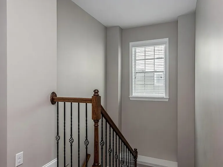 10524 Royal Winchester Dr — Photo 13