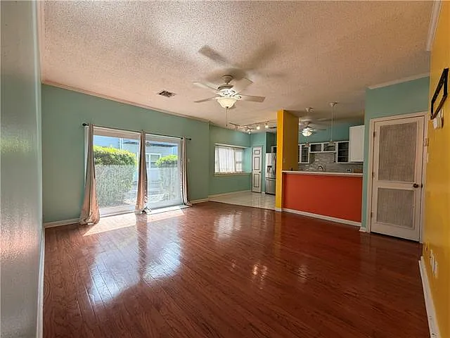 4445 Perkins St — Photo 5
