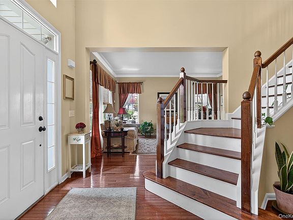 5th image of 17 Oldwyck Crescent