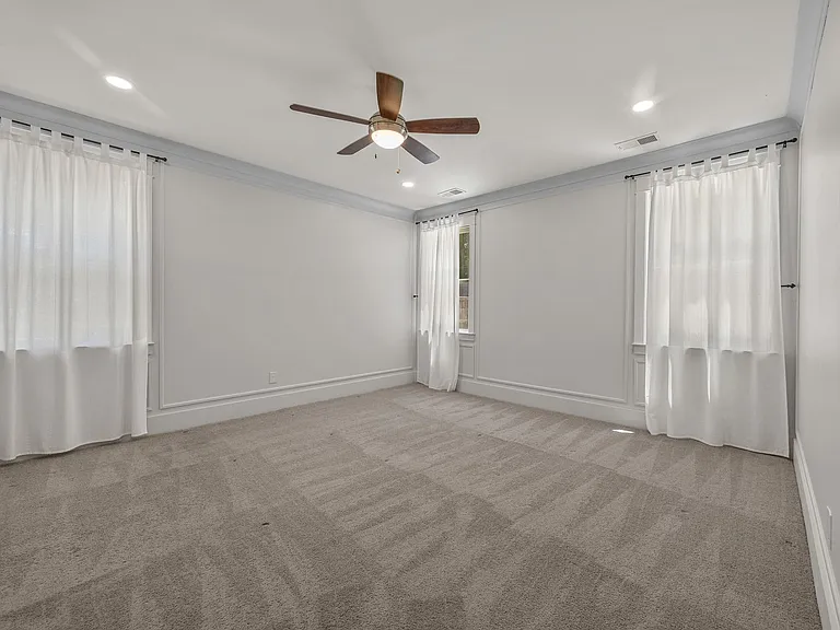 1037 Cortland Valley — Photo 20