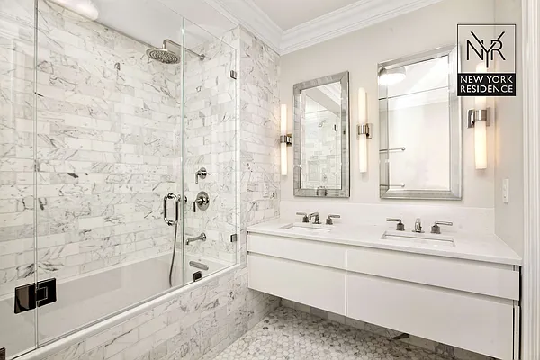 Rented by New York Residence | media 51