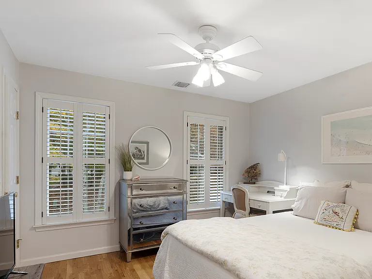 22 Carlisle Ln — Photo 8