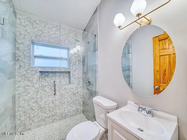 259 Riberia St #A — Photo 8