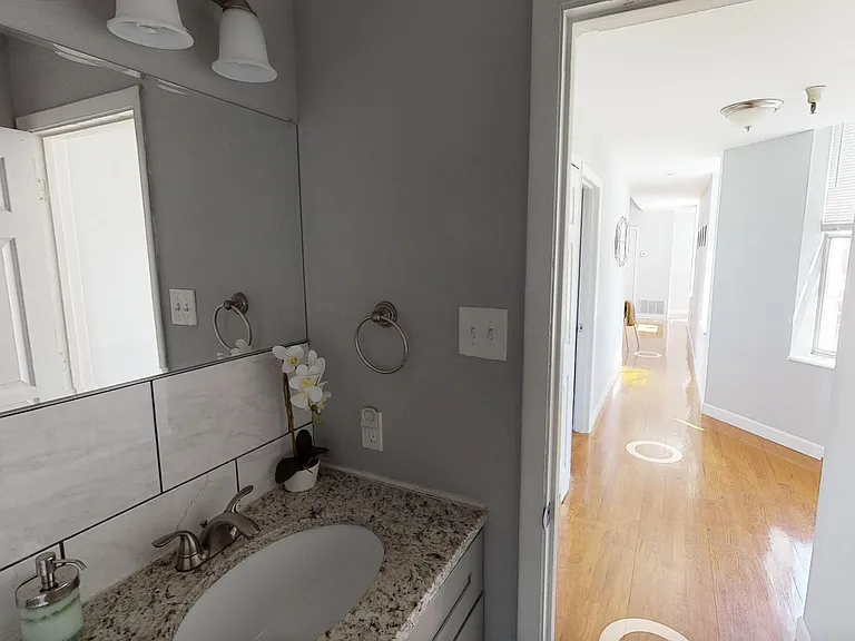 4525 McPherson Ave #201 — Photo 19