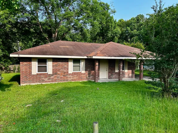1105 Simpson St, Leesville, LA 71446