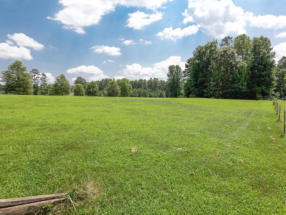 1st image of 1021 Fairlawn Dr