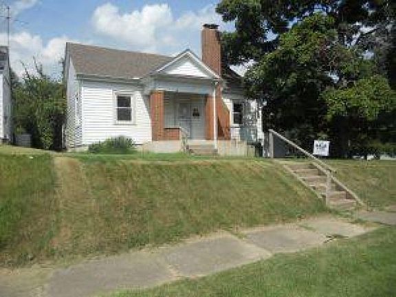 4th image of 1302 Cousin St