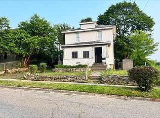 9 Tregent St, Pontiac, MI 48342