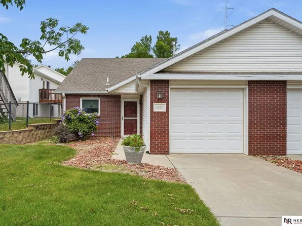 5520 Vavak Pl, Lincoln, NE 68516