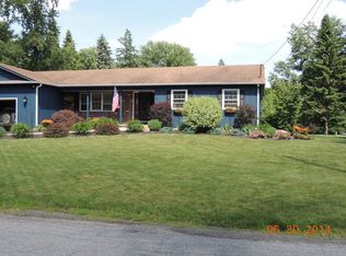 8 Rowley Ct, Jamestown, NY 14701