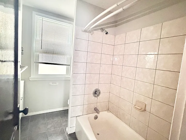 269 Norton St #3F — Photo 9