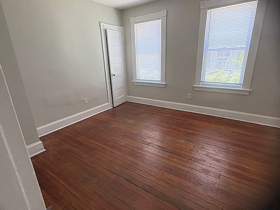 3rd image of 111 Smith St #A1